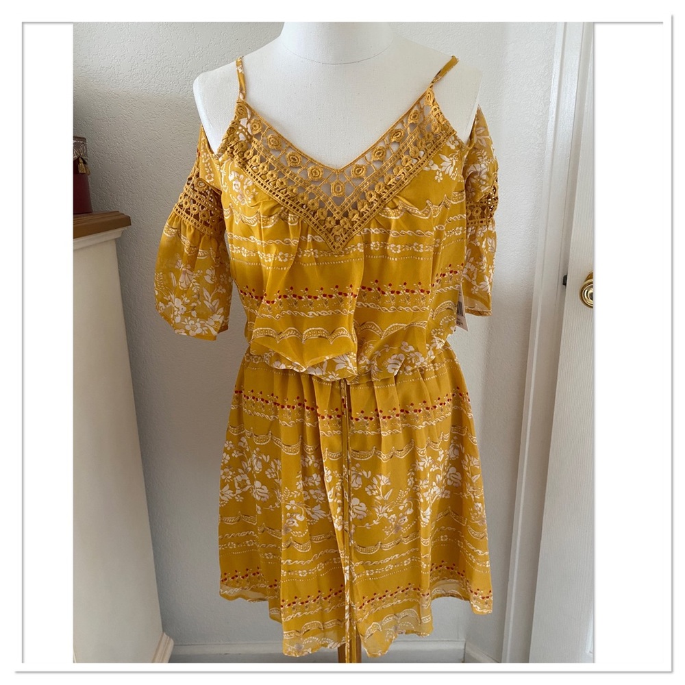 Jodi Kristopher Junior Girl’s Floral Cold Shoulder Dress Size XS